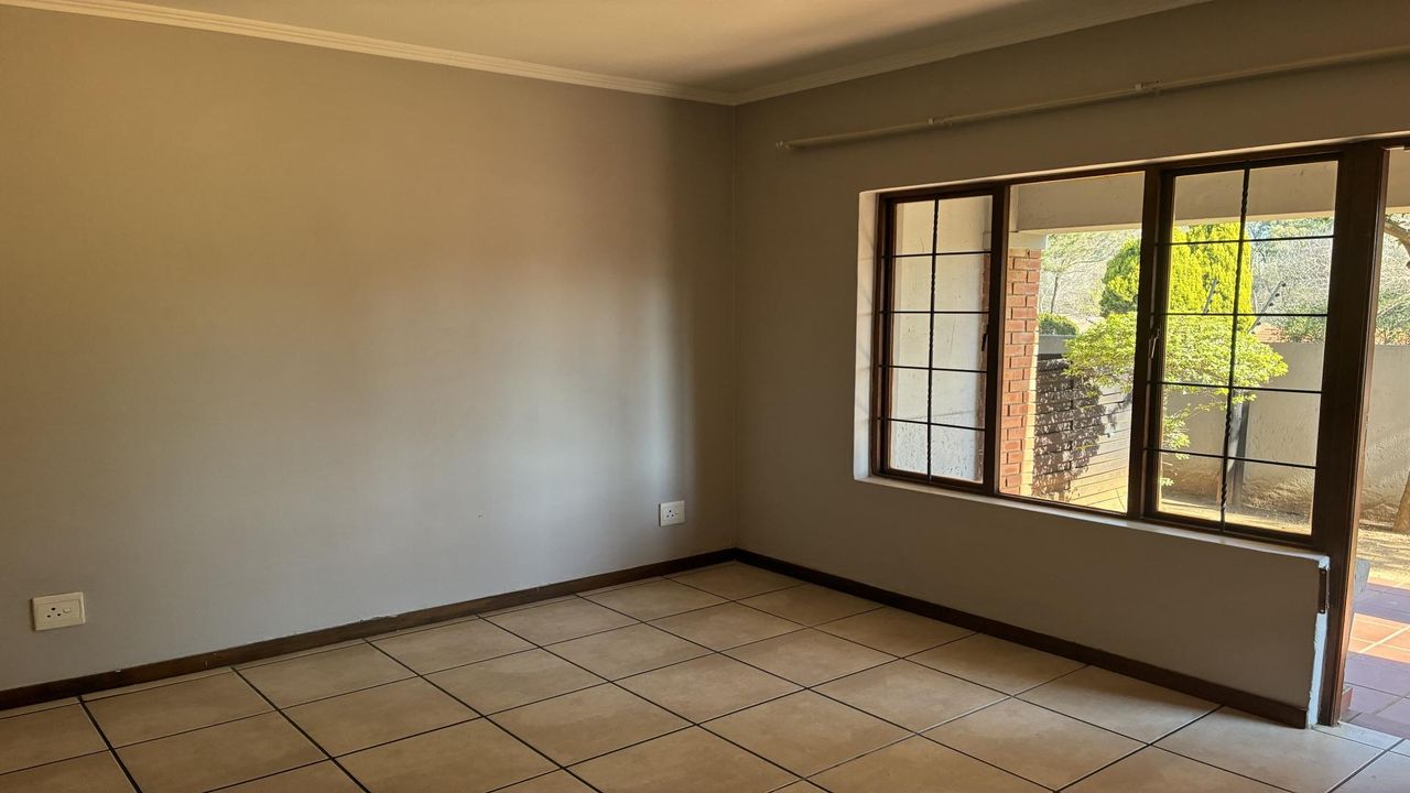 Photo 2 of 12