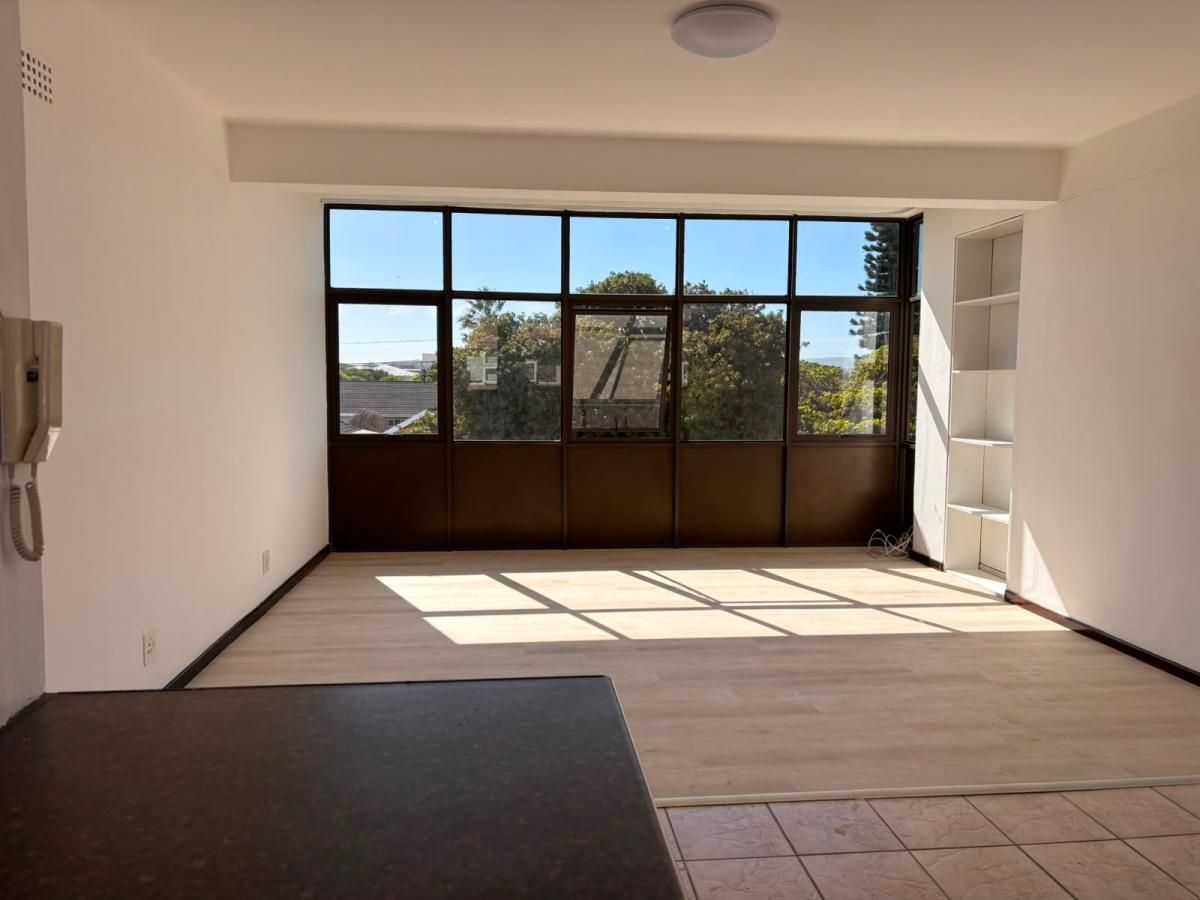 Photo of 2 Bedroom apartment to rent in Milnerton Central