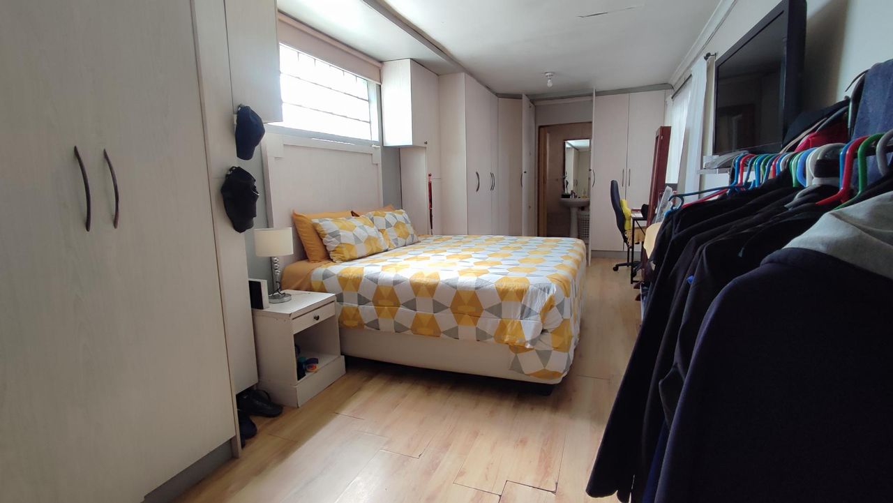 Photo 17 of 22