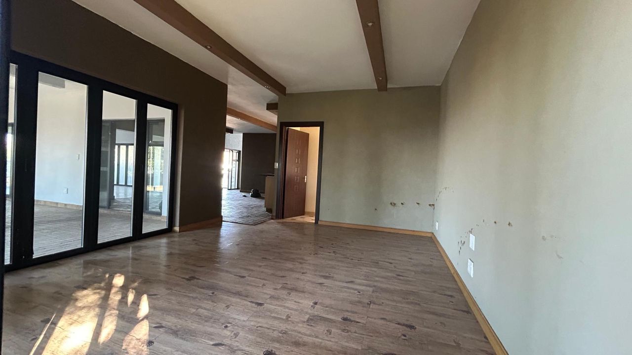 Photo of 4 Bedroom house for sale in Amandasig, Akasia