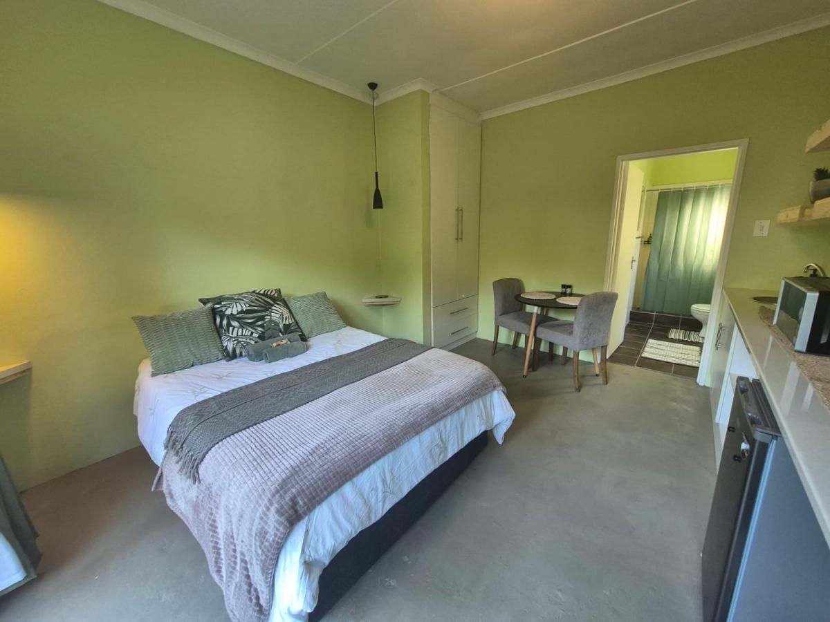 Photo of 3 Bedroom house to rent in Oudtshoorn Central