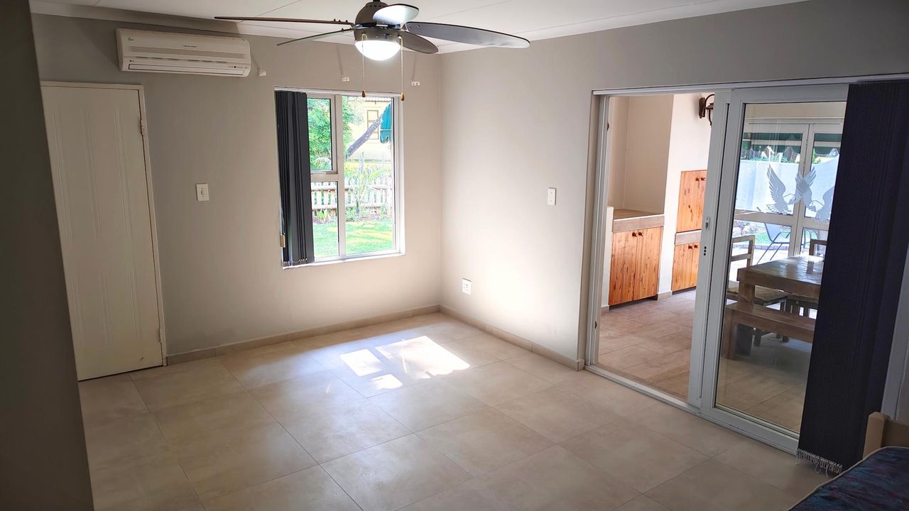 Photo 10 of 23