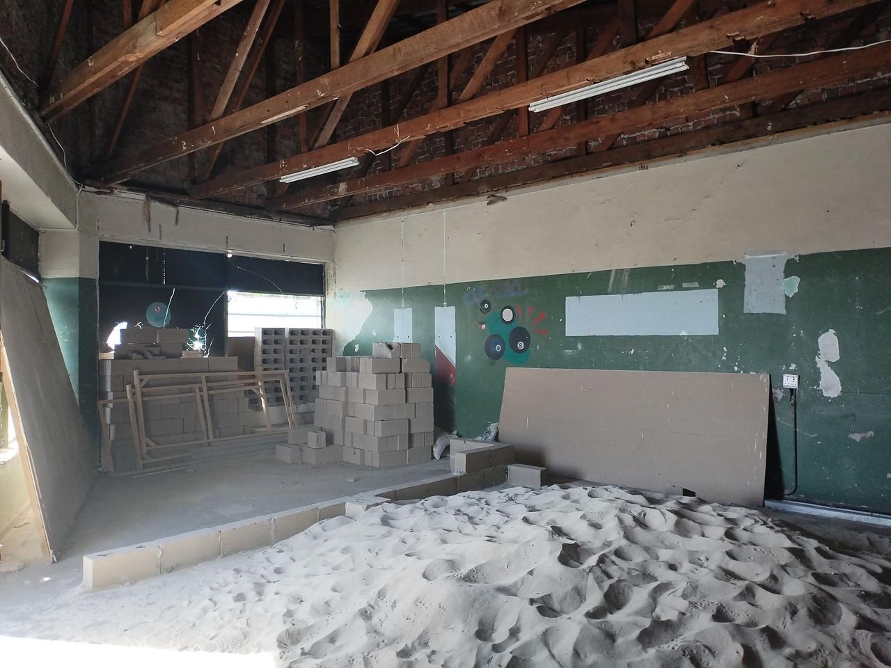 Photo of Commercial Property for auction in Ravensmead, Parow