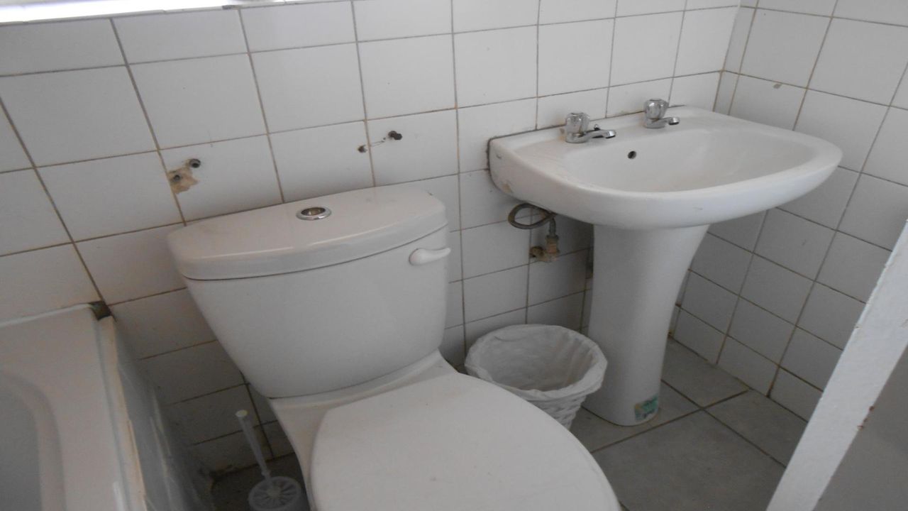 Photo 15 of 22