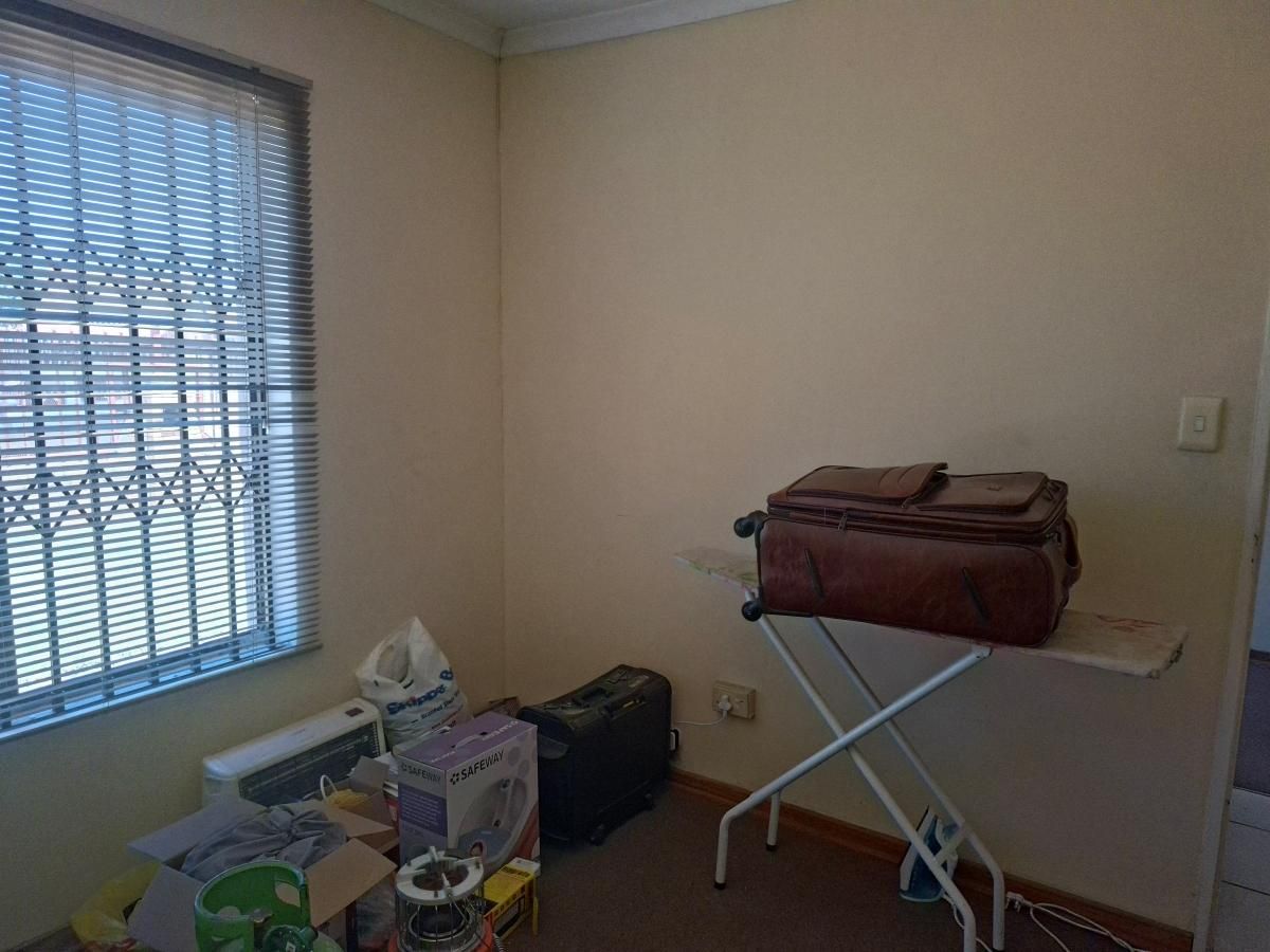 Photo 14 of 22
