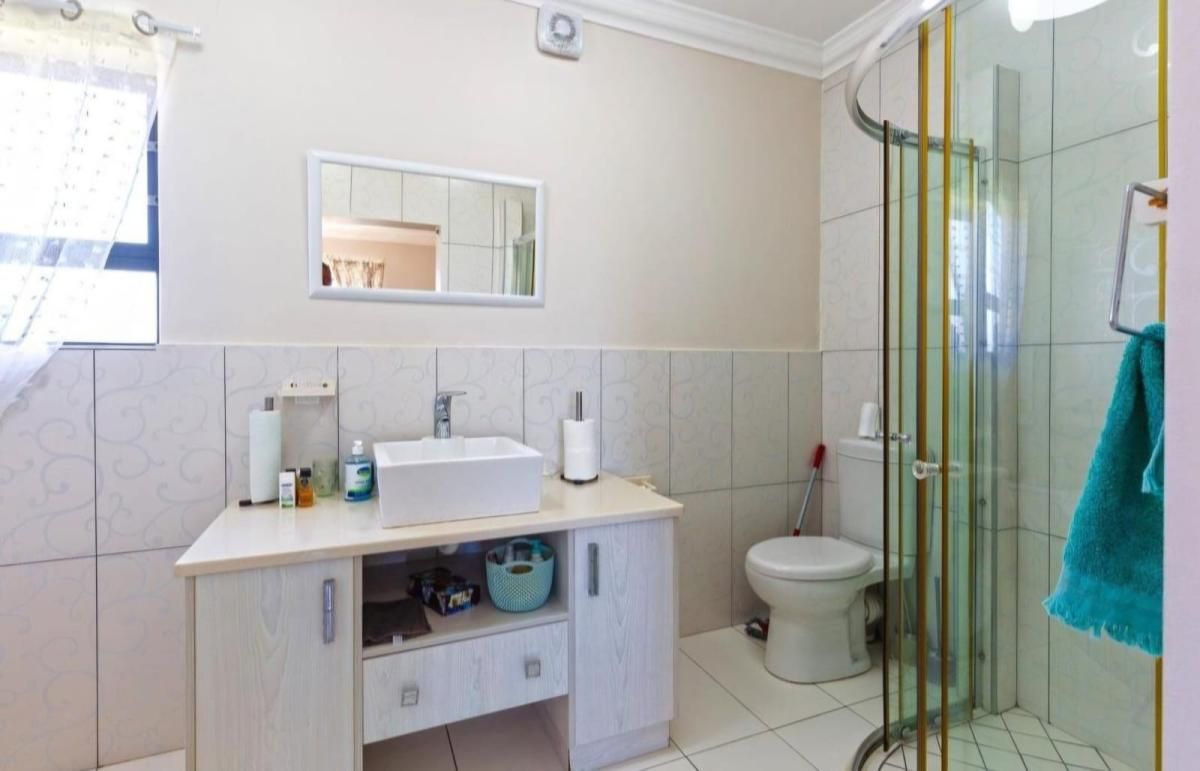 Photo of 5 Bedroom house for sale in Myburgh Park, Langebaan