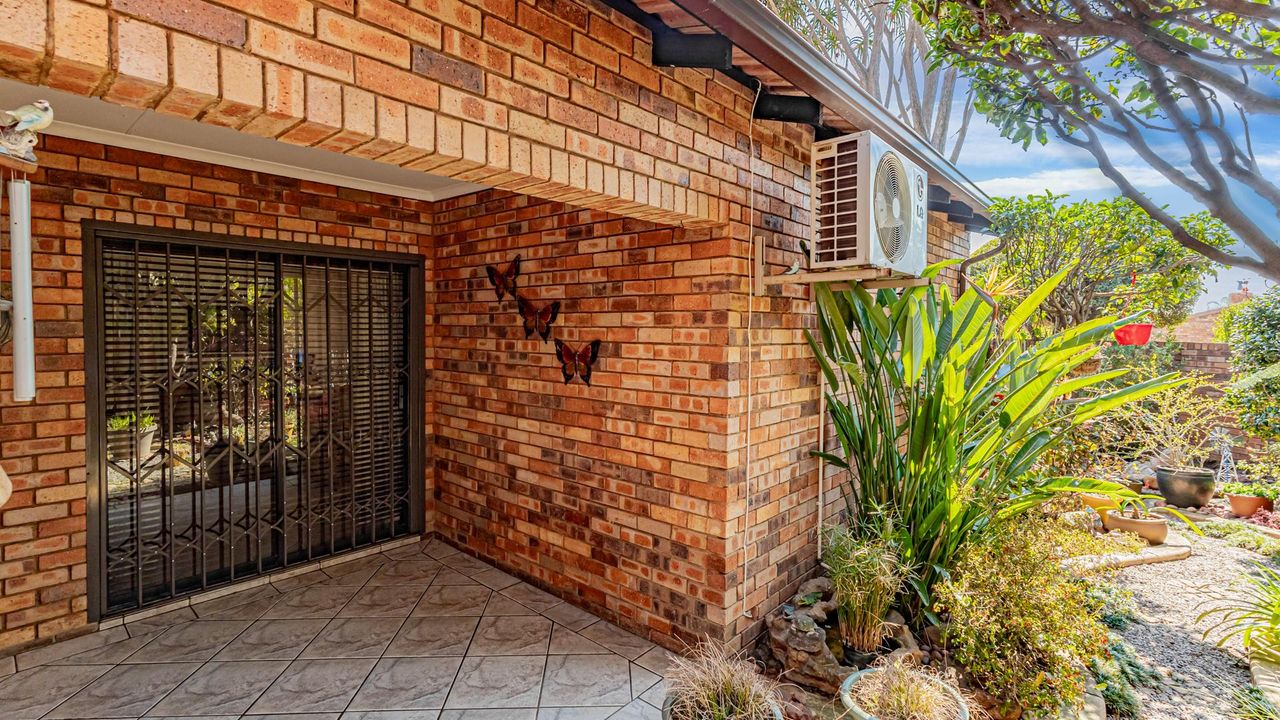 Photo of 3 Bedroom cluster sold in North Riding, Randburg