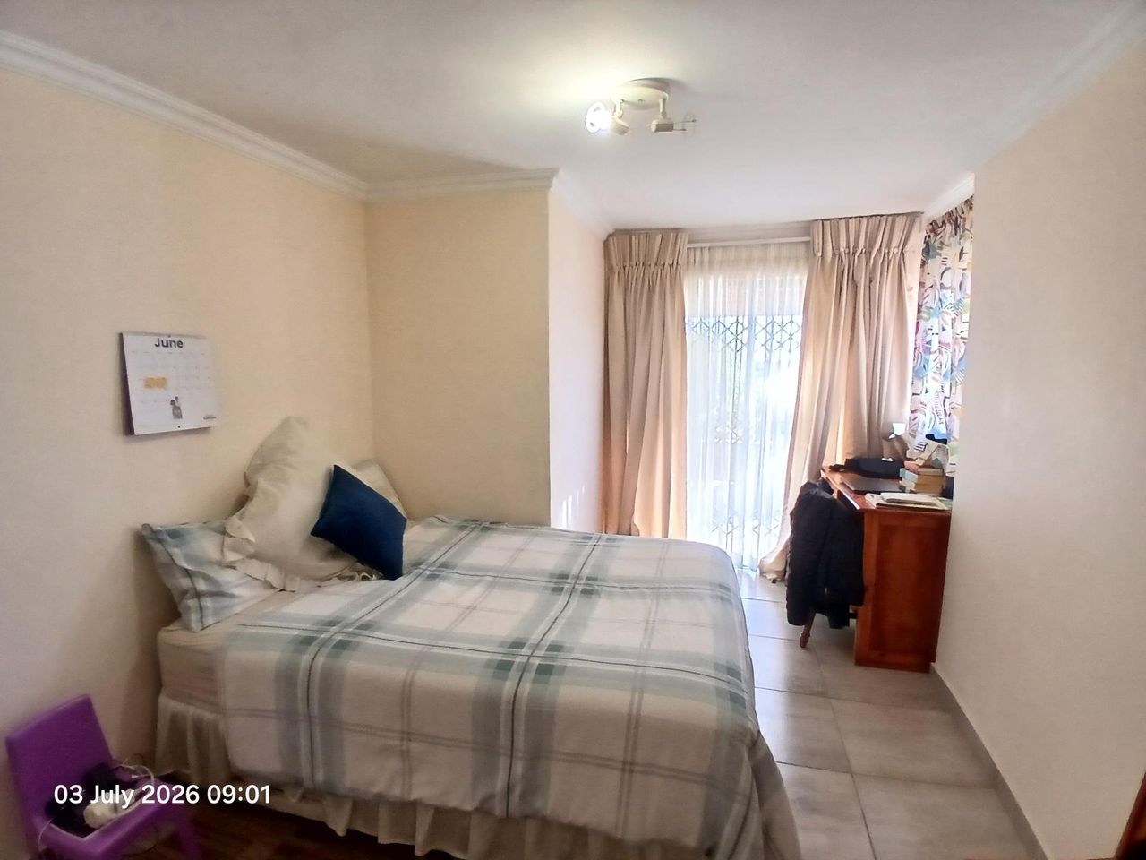 Photo 14 of 21