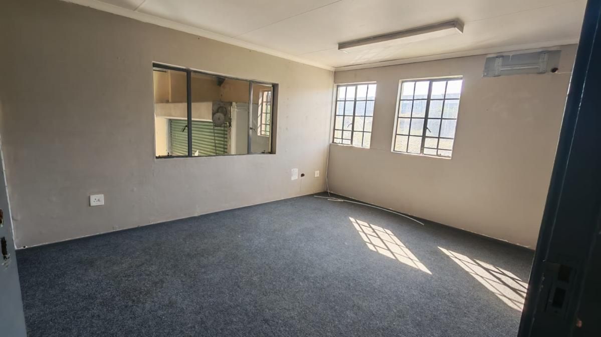 Photo of Commercial Property to let in Durban North