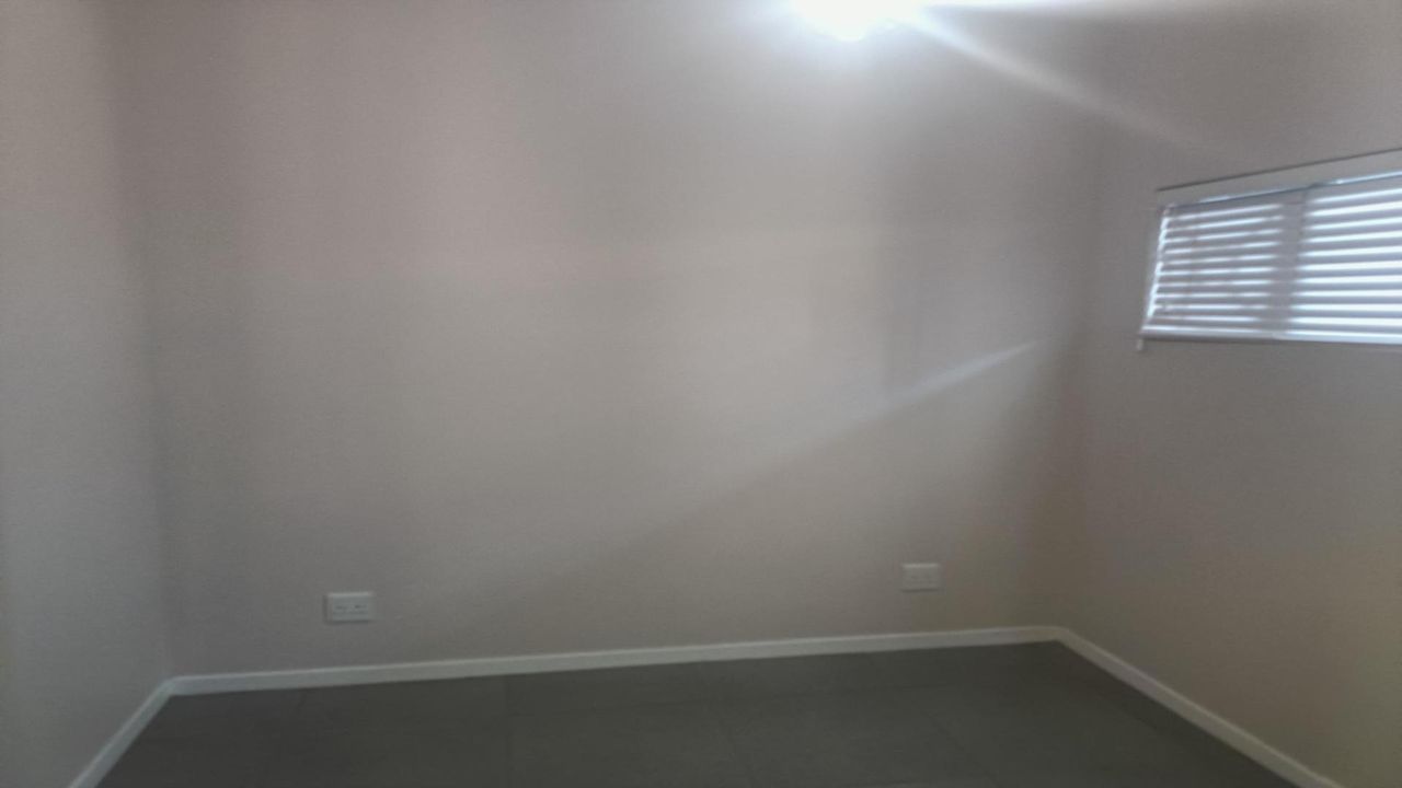 Photo 13 of 17
