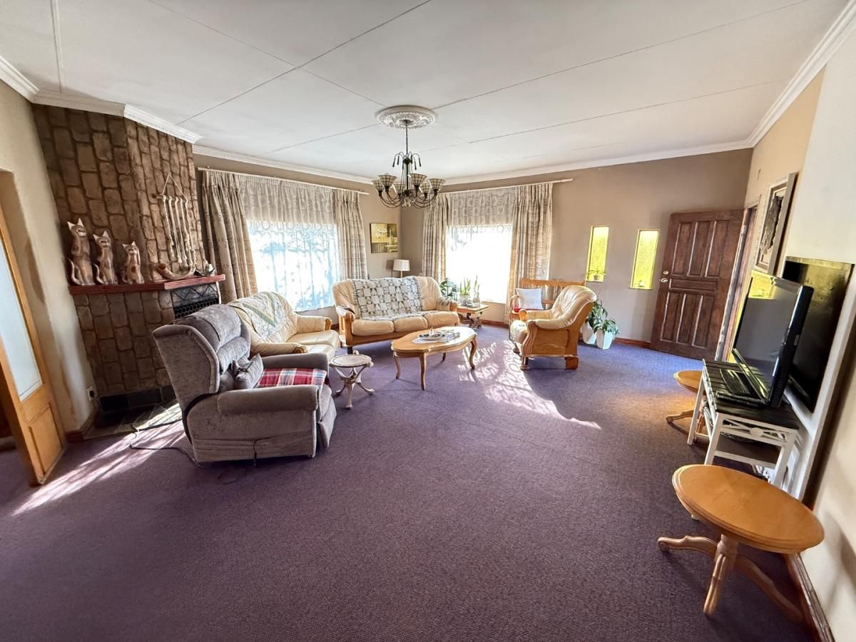 Photo of 4 Bedroom house for sale in Lindhaven, Roodepoort