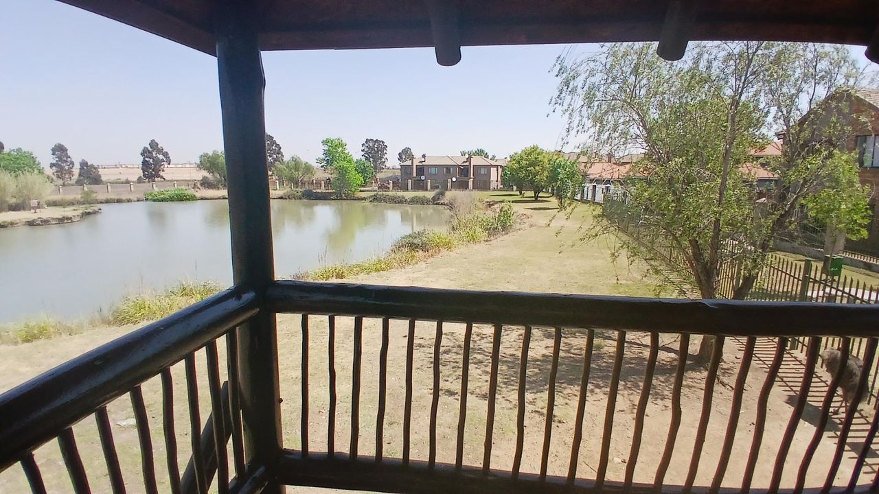 Photo 9 of 13