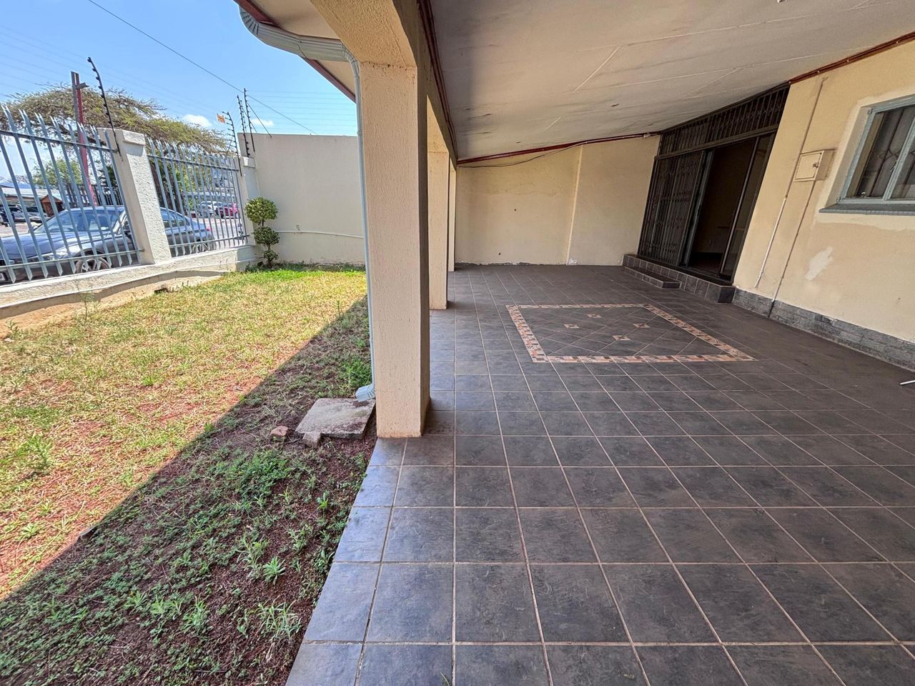 Photo 20 of 26
