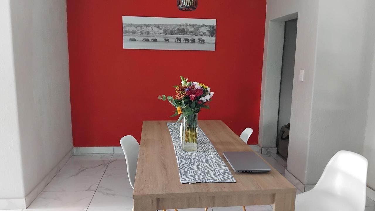Photo 6 of 17