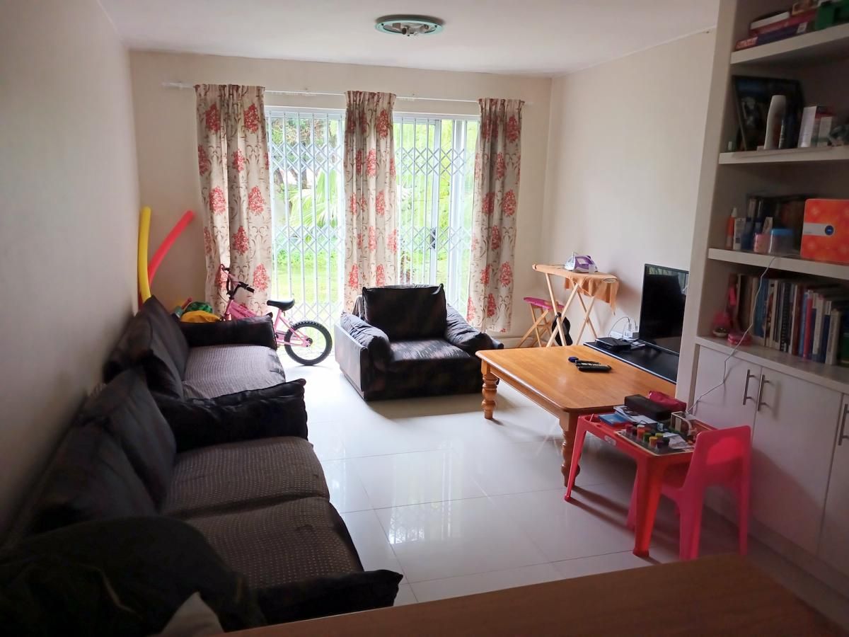Photo of 3 Bedroom apartment to rent in Plumstead, Cape Town