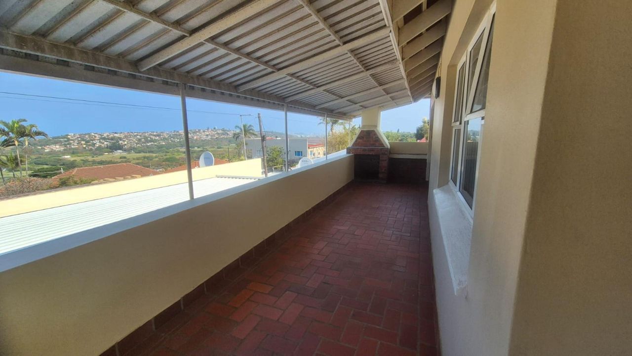 Photo of 4 Bedroom house for sale in Bluff, Durban
