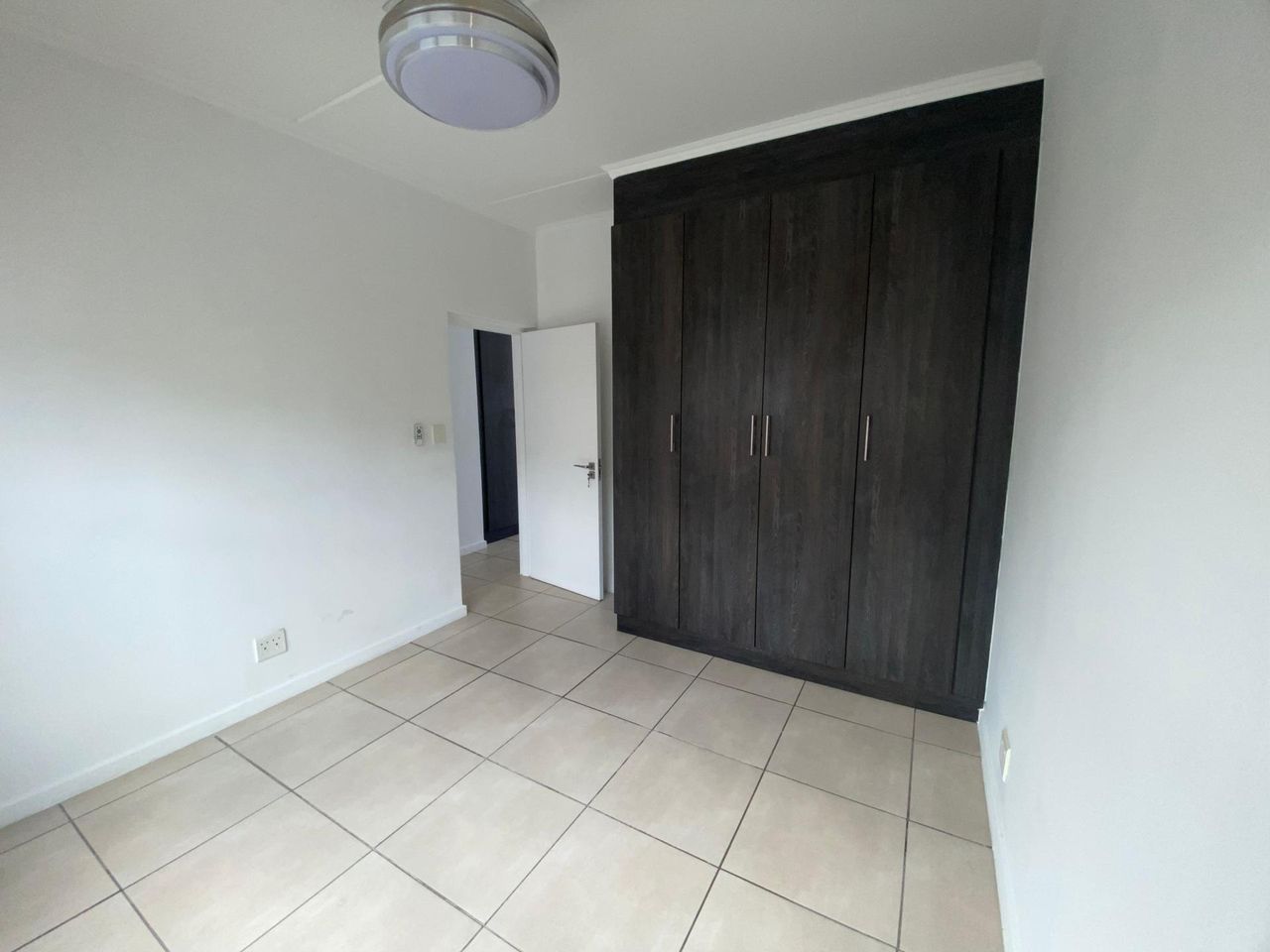 Photo 7 of 24