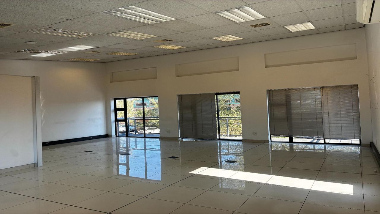 Photo of Commercial Property to let in Hoogland, Randburg
