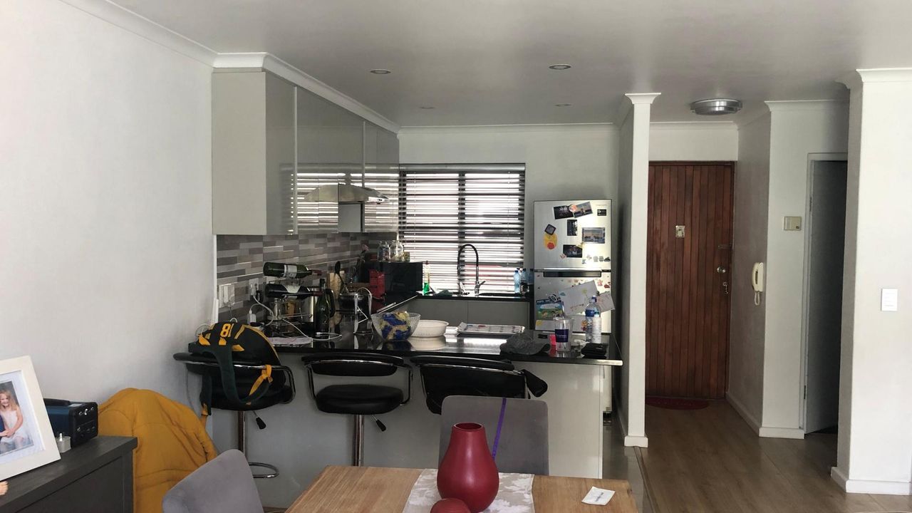 Photo 10 of 21