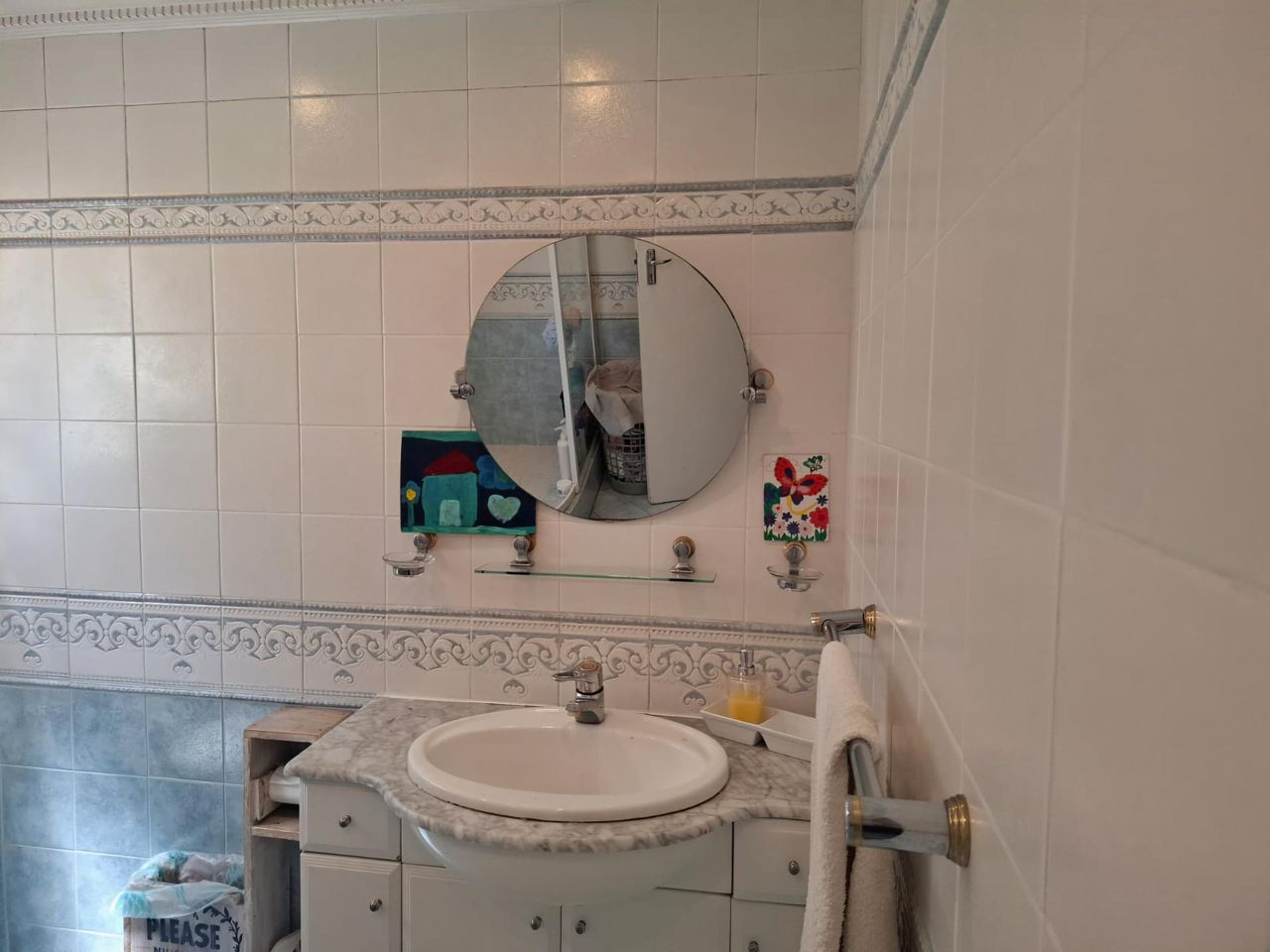 Photo 16 of 29