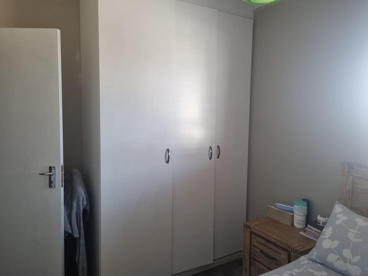 Photo 16 of 20