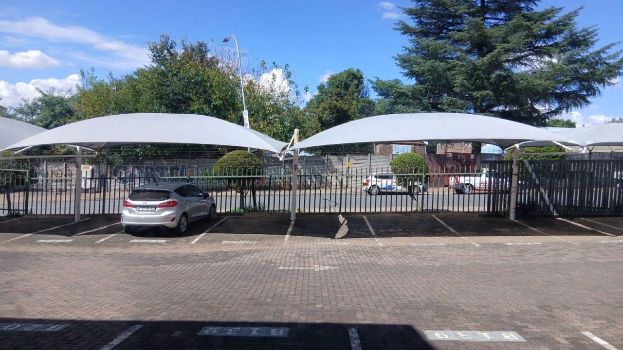 Photo 23 of 29