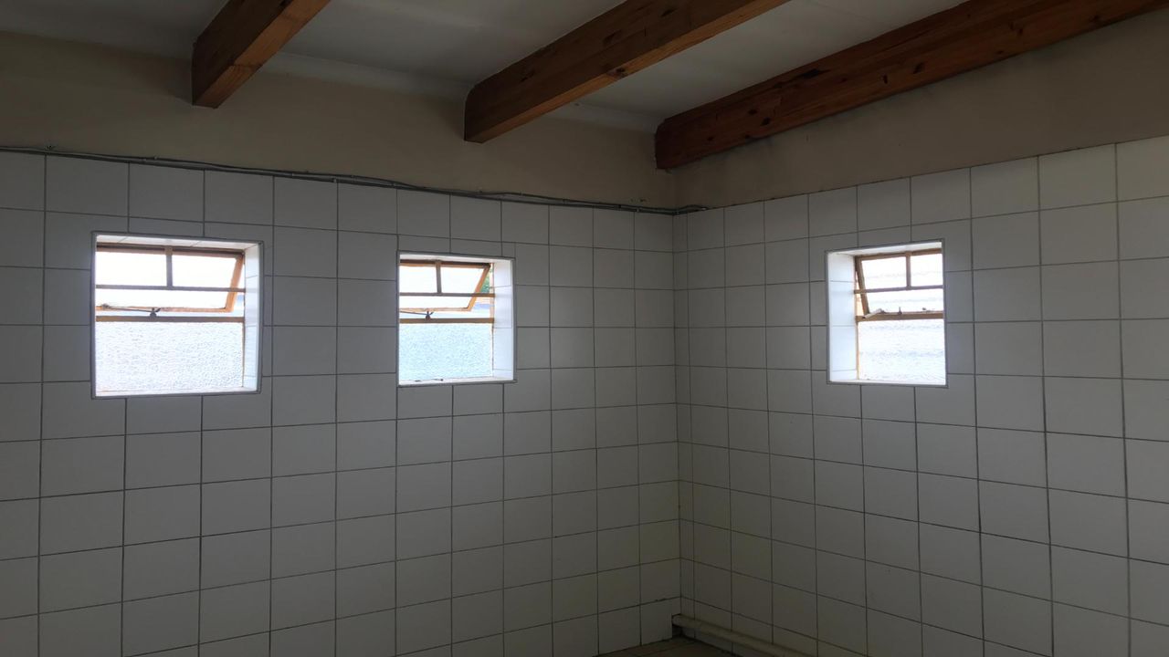 Photo 16 of 22