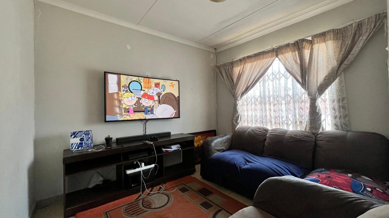 Photo of 3 Bedroom house for sale in Elandspoort, Pretoria