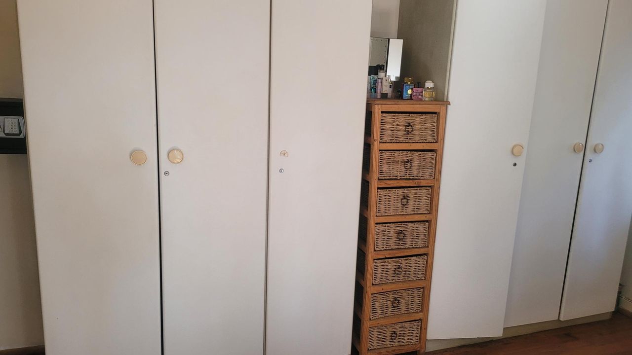 Photo 11 of 26