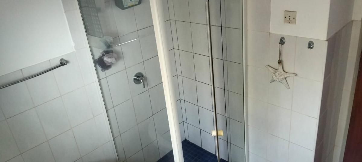 Photo 40 of 51